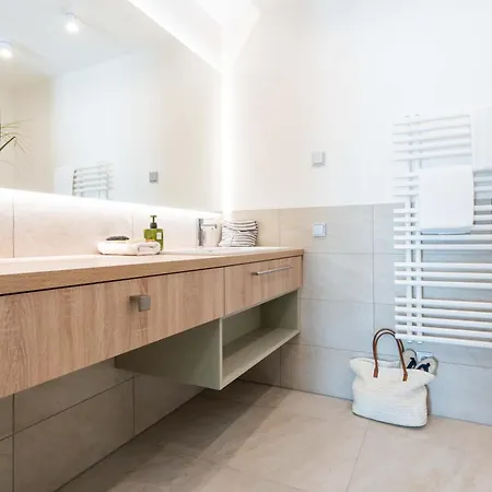 Apartment Kranichsruh 4 *